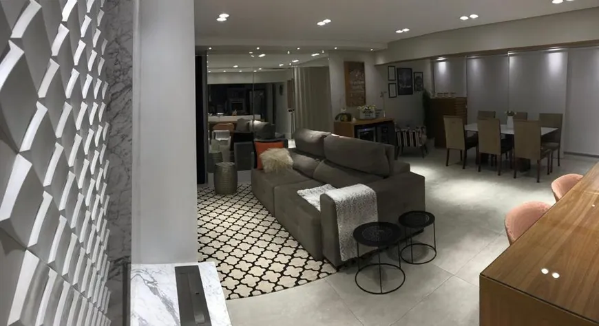 Foto 1 de Apartamento com 3 Quartos à venda, 102m² em Vila Lacerda, Jundiaí