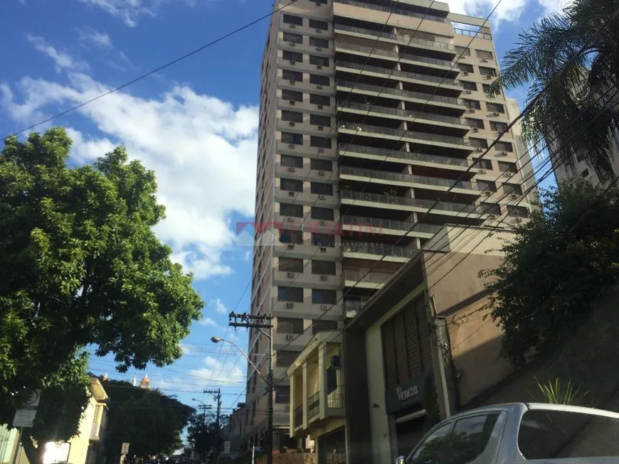 Foto 1 de Apartamento com 3 Quartos para venda ou aluguel, 230m² em Centro, Piracicaba