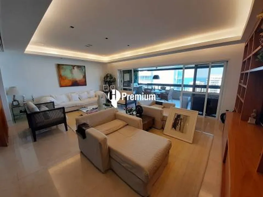 Foto 1 de Apartamento com 4 Quartos à venda, 232m² em Barra da Tijuca, Rio de Janeiro