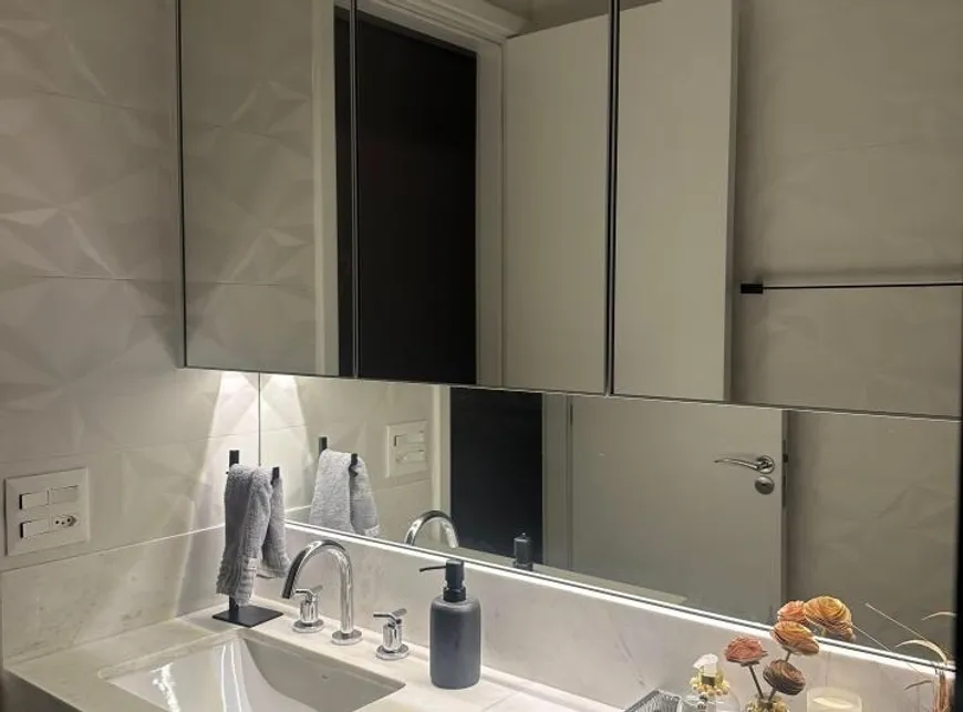 Foto 1 de Apartamento com 2 Quartos à venda, 54m² em Dois de Julho, Salvador