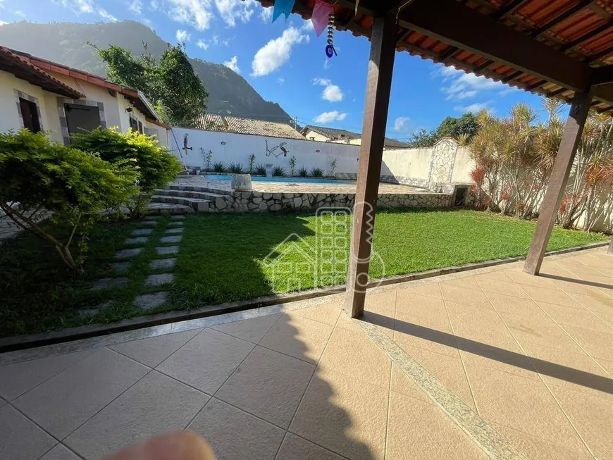 Foto 1 de Casa com 2 Quartos à venda, 227m² em Cajueiro, Maricá