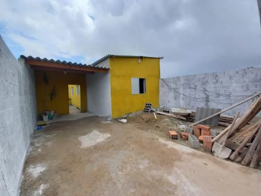 Foto 1 de Casa com 2 Quartos à venda, 80m² em Jardim Somar , Peruíbe