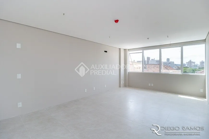 Foto 1 de Sala Comercial para alugar, 37m² em Santana, Porto Alegre