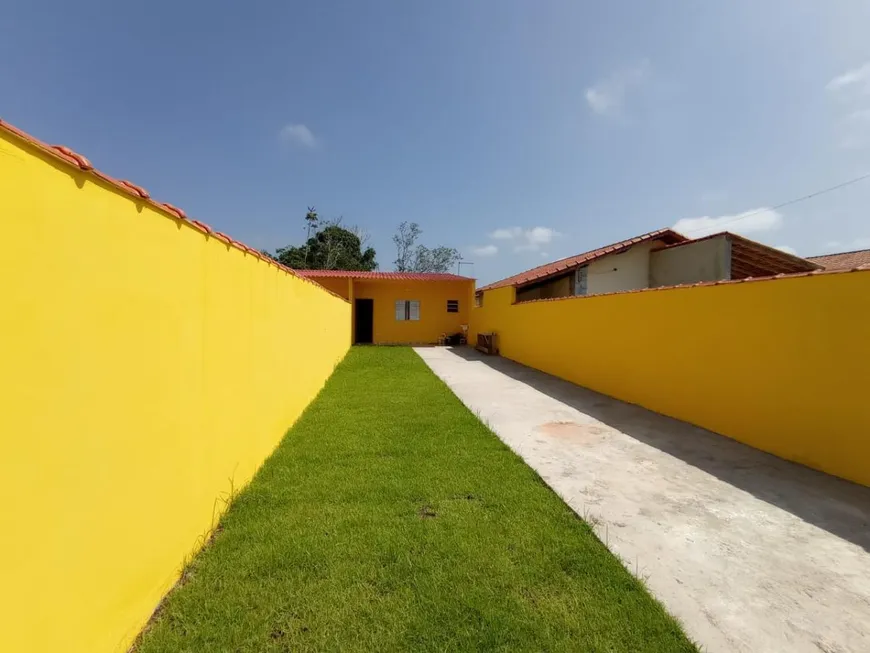 Foto 1 de Casa com 2 Quartos à venda, 45m² em Luíza Mar Mirim, Itanhaém