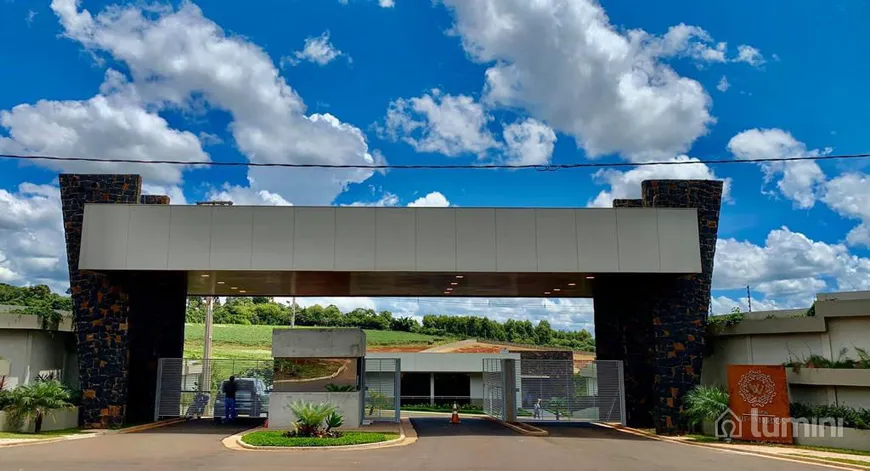 Foto 1 de Lote/Terreno à venda, 300m² em Colonia Dona Luiza, Ponta Grossa