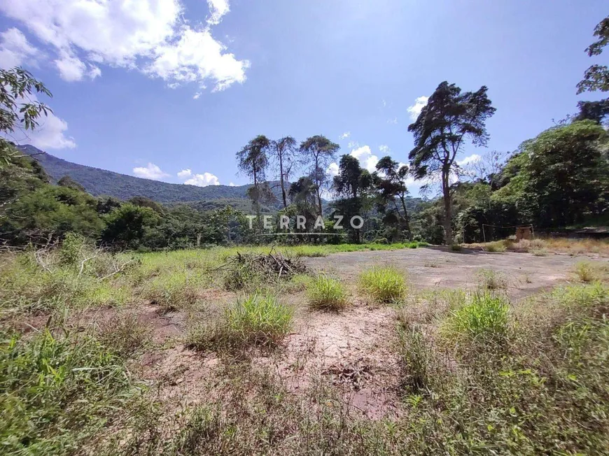 Foto 1 de Lote/Terreno à venda, 548m² em Posse, Teresópolis