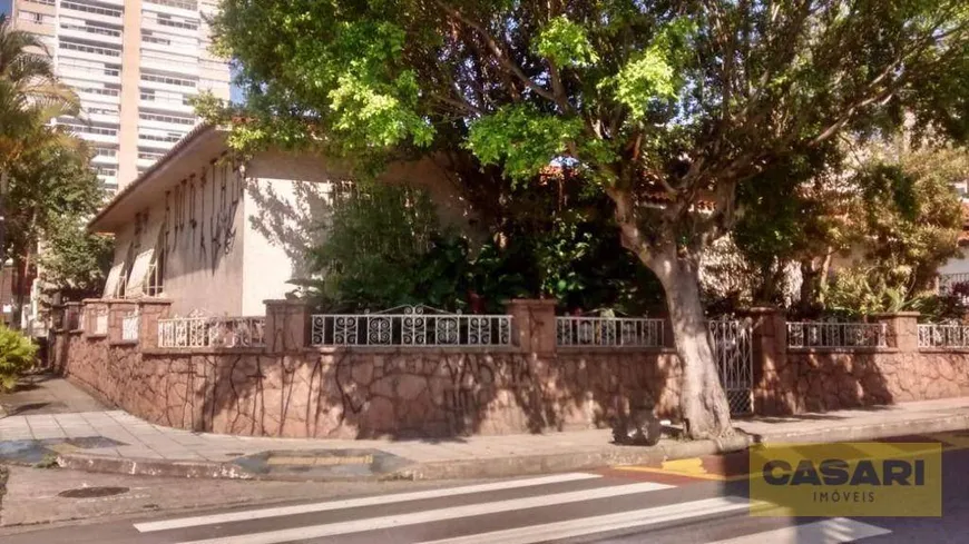 Foto 1 de Casa com 3 Quartos à venda, 280m² em Santo Antônio, São Caetano do Sul