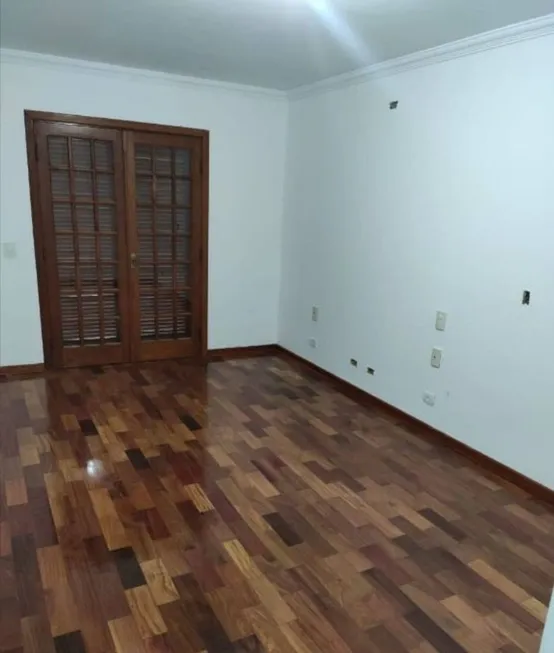 Foto 1 de Sobrado com 3 Quartos à venda, 152m² em Parque Jabaquara, São Paulo