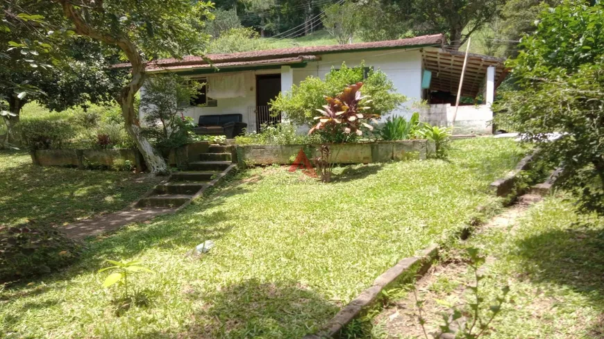 Foto 1 de Fazenda/Sítio com 3 Quartos à venda, 12000m² em Canaa, Jambeiro