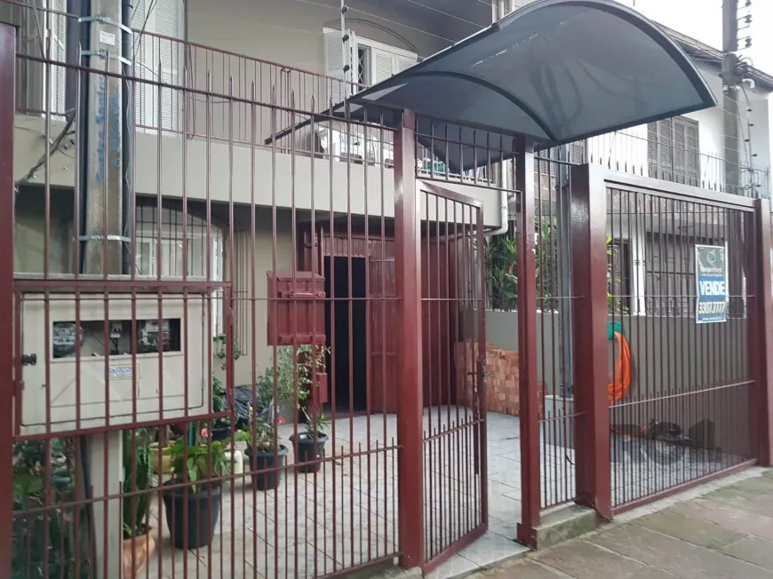 Foto 1 de Casa com 4 Quartos à venda, 281m² em Santana, Porto Alegre