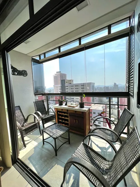 Foto 1 de Apartamento com 2 Quartos à venda, 96m² em Centro, Itajaí