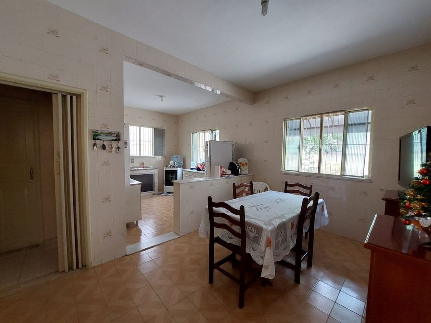 Foto 1 de Casa com 3 Quartos à venda, 130m² em Engenho Pequeno, Nova Iguaçu