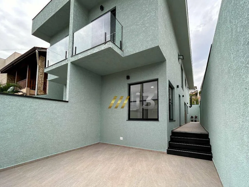 Foto 1 de Casa com 3 Quartos à venda, 115m² em Jardim Maristela, Atibaia