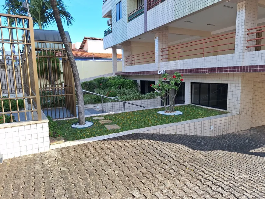 Foto 1 de Apartamento com 2 Quartos à venda, 53m² em Fátima, Fortaleza