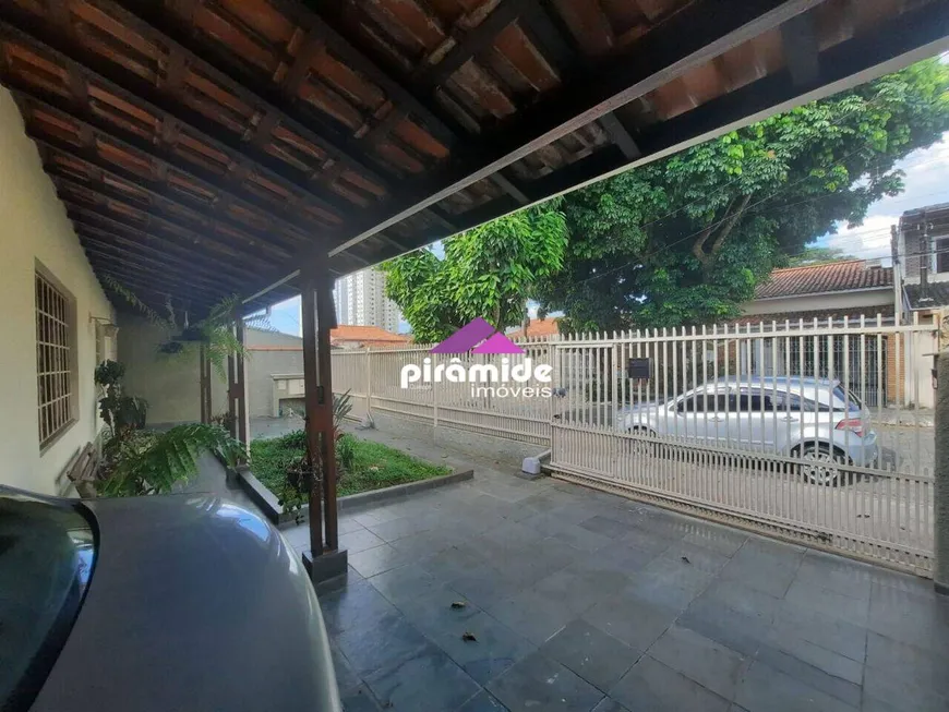 Foto 1 de Casa com 4 Quartos à venda, 280m² em Bosque dos Eucaliptos, São José dos Campos