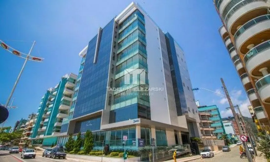 Foto 1 de Apartamento com 5 Quartos à venda, 411m² em Centro, Itapema