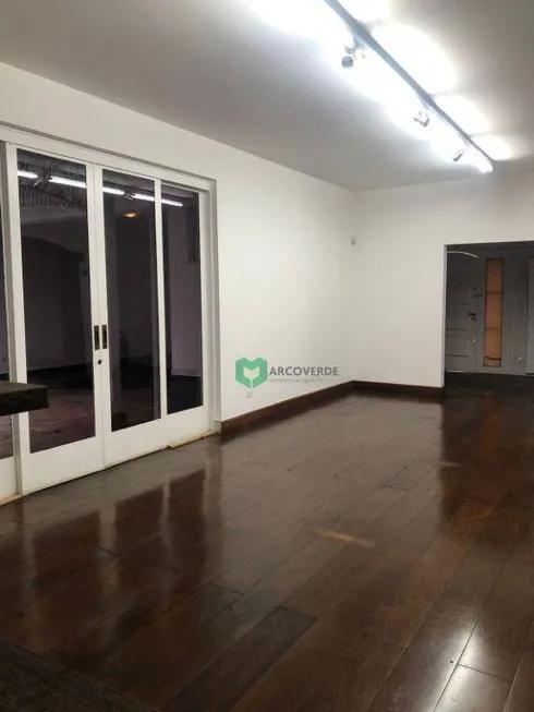 Foto 1 de Casa com 3 Quartos para alugar, 698m² em Alto de Pinheiros, São Paulo