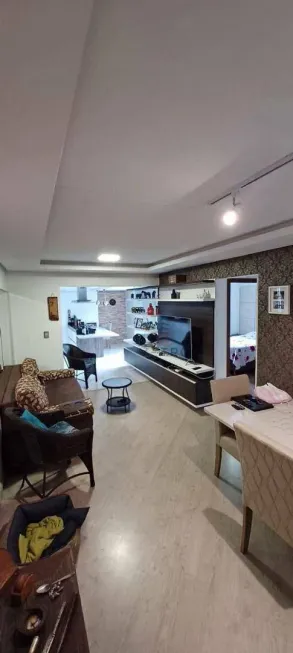 Foto 1 de Apartamento com 2 Quartos à venda, 77m² em Nossa Senhora da Saúde, Caxias do Sul