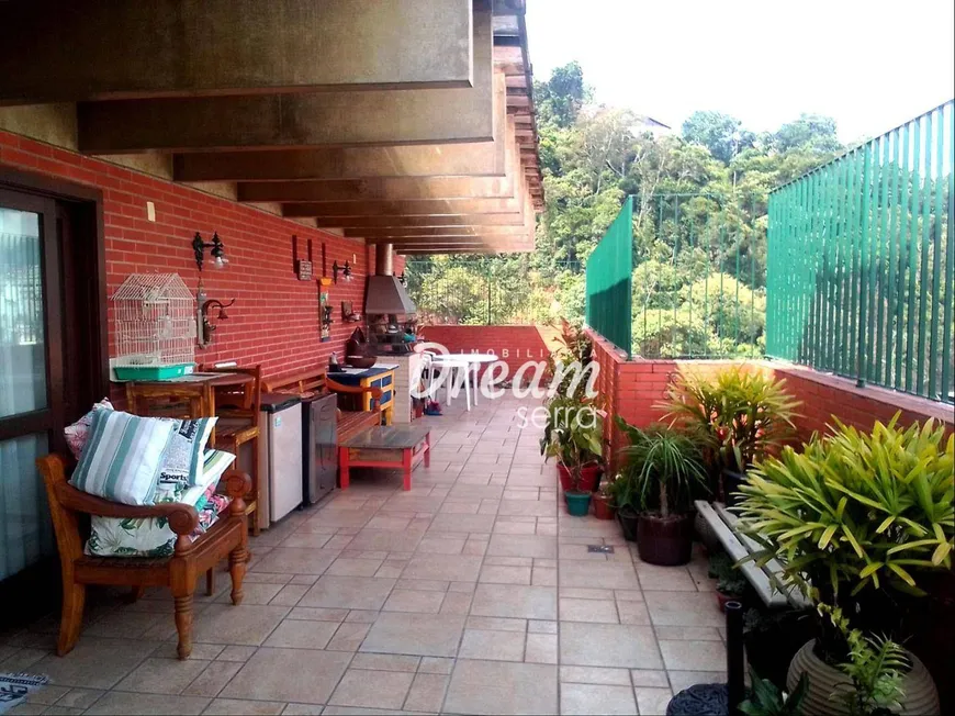 Foto 1 de Cobertura com 4 Quartos à venda, 280m² em Agriões, Teresópolis