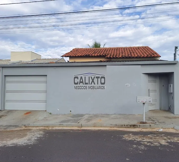 Foto 1 de Casa com 3 Quartos à venda, 180m² em Panorama, Uberlândia