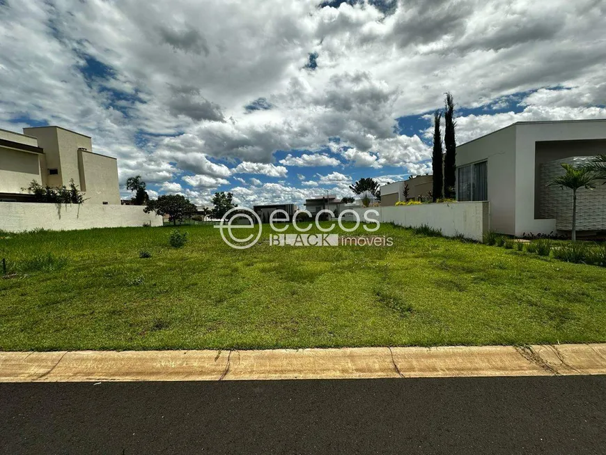 Foto 1 de Lote/Terreno à venda, 451m² em Jardim Sul, Uberlândia