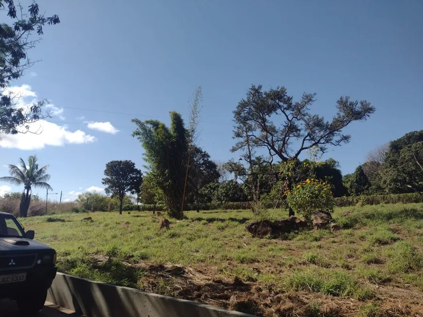 Foto 1 de Casa com 3 Quartos à venda, 20000m² em Regiao dos Lagos, Brasília