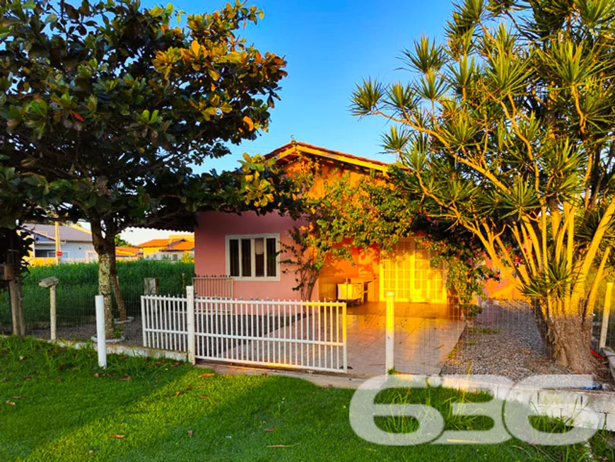 Foto 1 de Casa com 3 Quartos à venda, 96m² em Salinas, Balneário Barra do Sul