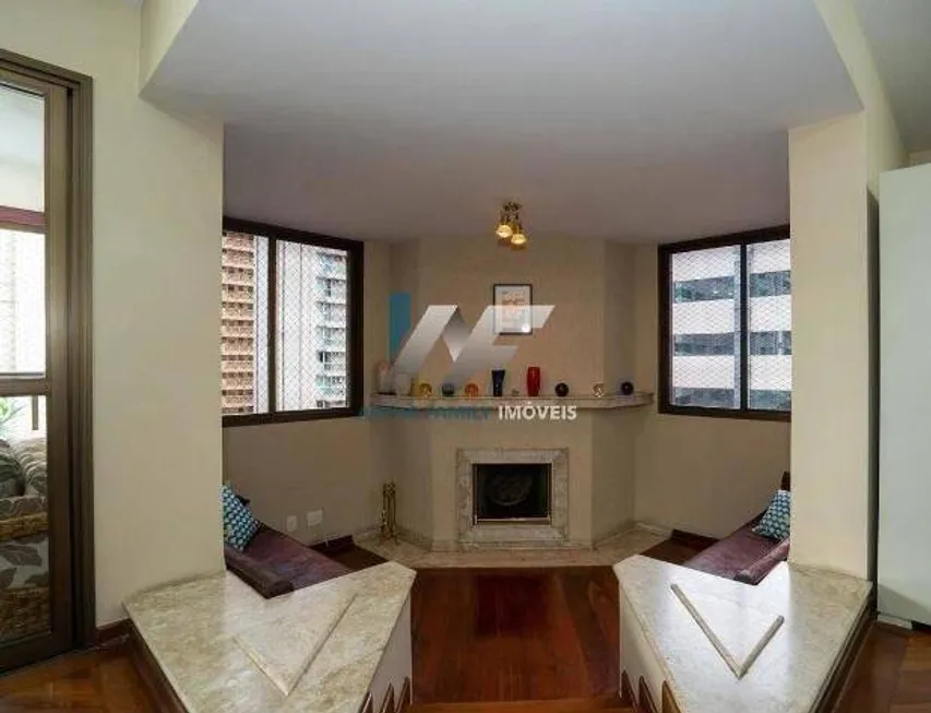 Foto 1 de Apartamento com 4 Quartos à venda, 288m² em Alphaville, Barueri
