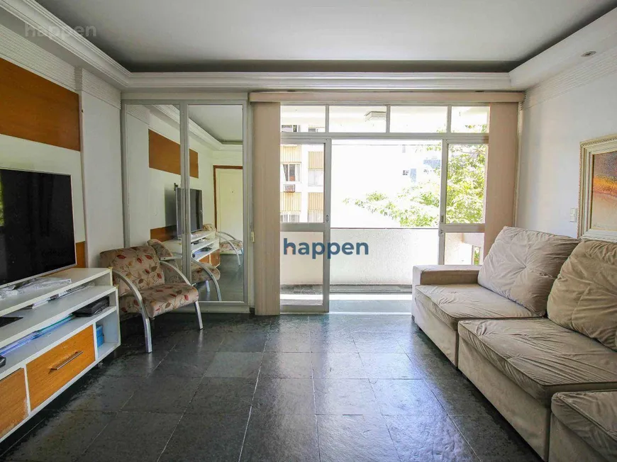Foto 1 de Apartamento com 3 Quartos à venda, 110m² em Barro Vermelho, Vitória