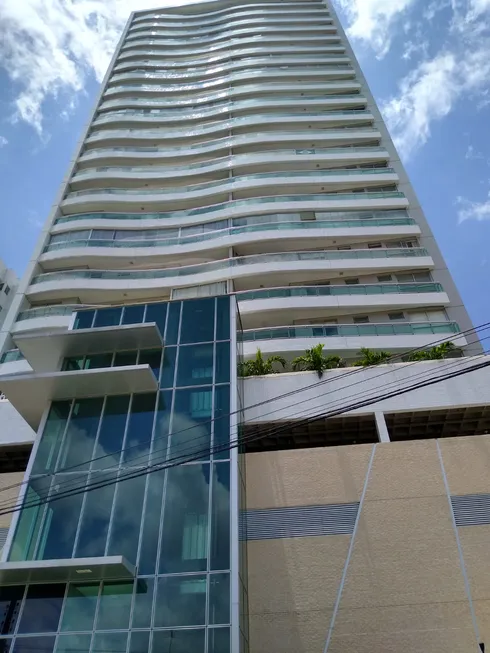 Foto 1 de Apartamento com 3 Quartos à venda, 107m² em Jóquei, Teresina