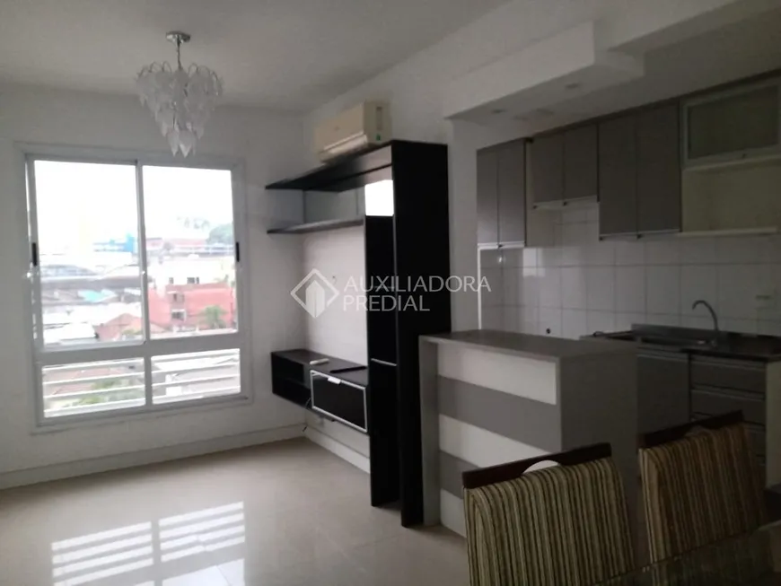 Foto 1 de Apartamento com 2 Quartos à venda, 54m² em Santana, Porto Alegre