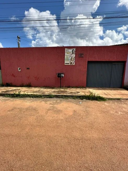 Foto 1 de Casa com 4 Quartos à venda, 300m² em Chacaras Coimbra, Águas Lindas de Goiás