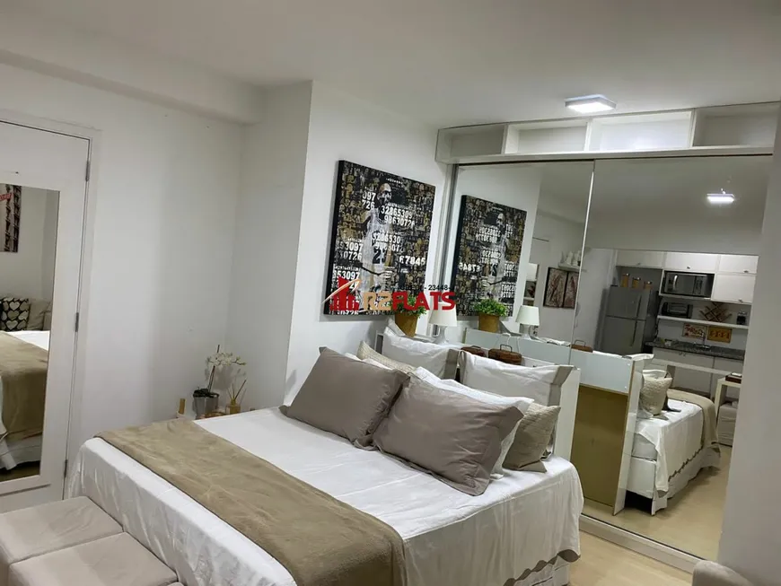 Foto 1 de Flat com 1 Quarto à venda, 30m² em Vila Olímpia, São Paulo