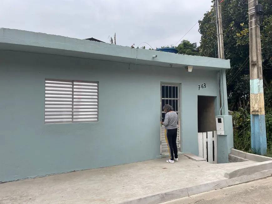 Foto 1 de Casa com 2 Quartos à venda, 150m² em Vila Guilherme, Francisco Morato