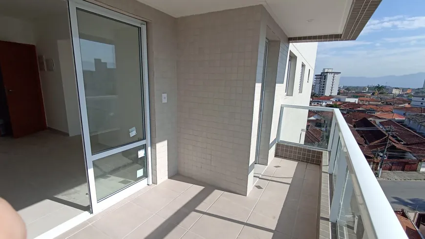 Foto 1 de Apartamento com 2 Quartos à venda, 57m² em Mirim, Praia Grande