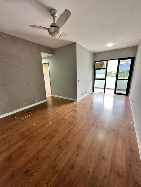 Foto 1 de Apartamento com 3 Quartos à venda, 74m² em Recreio Dos Bandeirantes, Rio de Janeiro