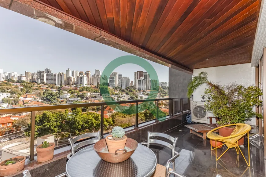 Foto 1 de Apartamento com 4 Quartos à venda, 337m² em Higienópolis, São Paulo