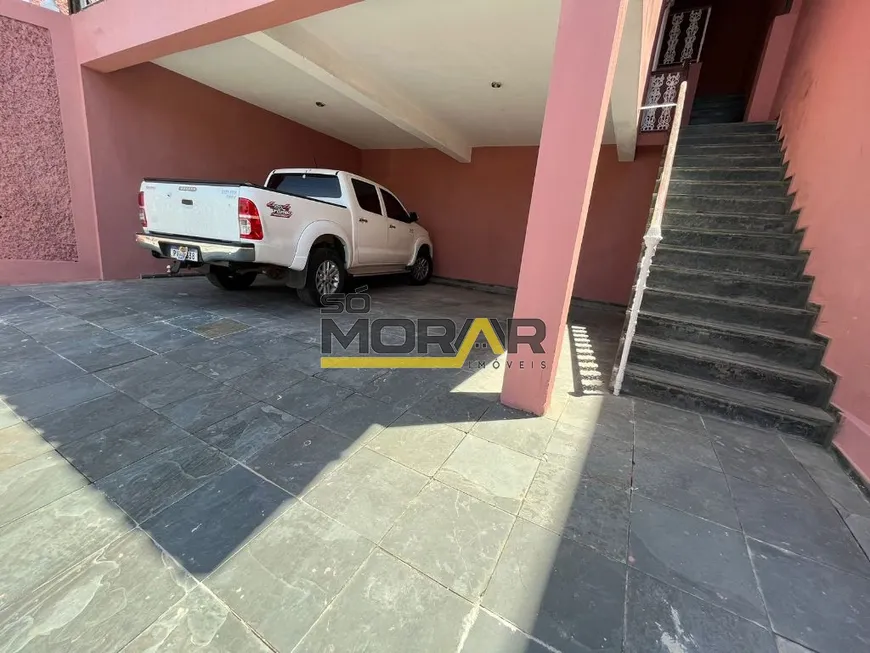 Foto 1 de Casa com 4 Quartos à venda, 256m² em Santa Cruz, Belo Horizonte