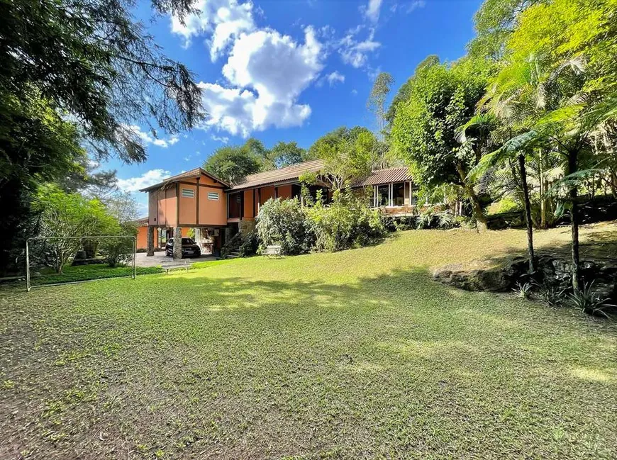 Foto 1 de Casa de Condomínio com 4 Quartos à venda, 439m² em Vila Real do Moinho Velho, Embu das Artes
