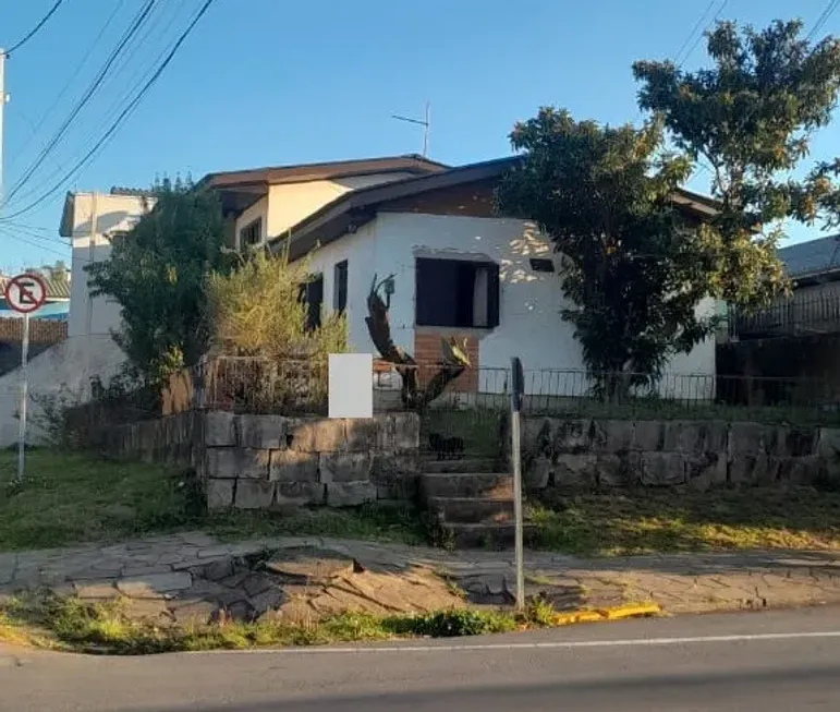 Foto 1 de Casa com 3 Quartos à venda, 120m² em Santa Catarina, Caxias do Sul