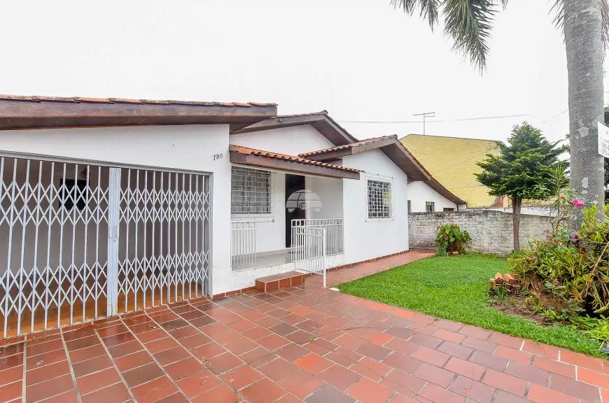 Foto 1 de Casa com 2 Quartos à venda, 100m² em Pinheirinho, Curitiba