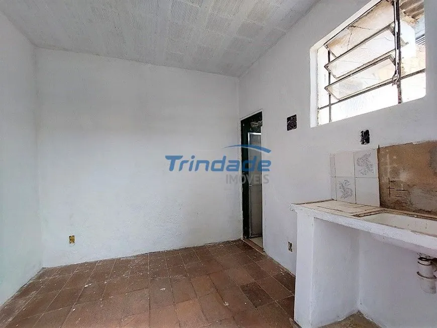 Foto 1 de Casa com 1 Quarto para alugar, 30m² em Lagoinha, Belo Horizonte