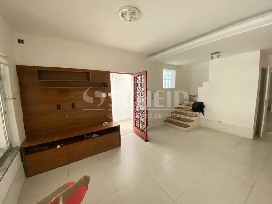 Foto 1 de Casa com 2 Quartos para alugar, 180m² em Campo Belo, São Paulo