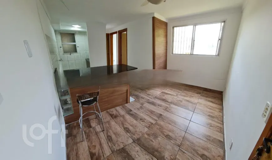 Foto 1 de Apartamento com 2 Quartos à venda, 39m² em Olaria, Canoas