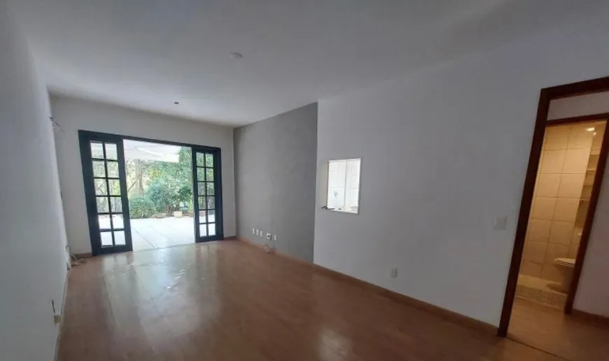 Foto 1 de Apartamento com 2 Quartos à venda, 101m² em Bonsucesso, Petrópolis