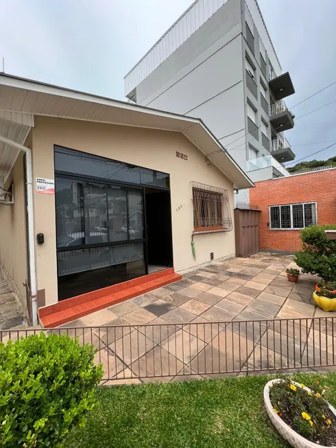 Foto 1 de Casa com 2 Quartos à venda, 194m² em Centro, Caxias do Sul