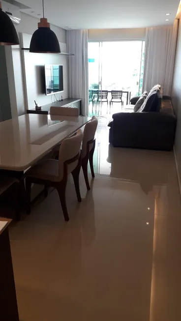 Foto 1 de Apartamento com 3 Quartos à venda, 125m² em Vila Nova, Cabo Frio