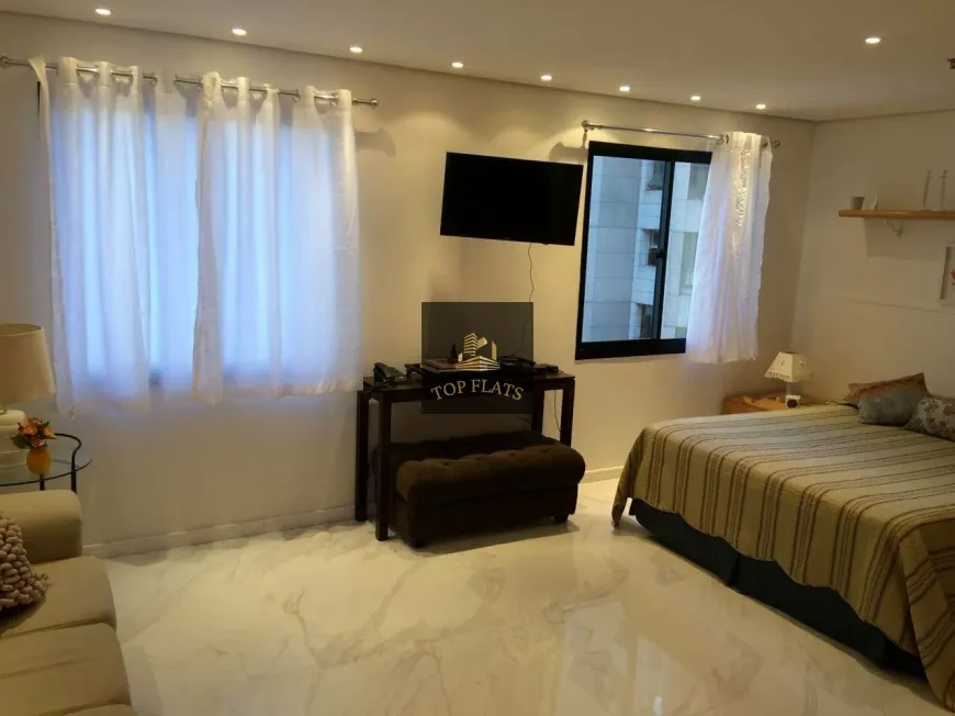 Foto 1 de Flat com 1 Quarto para alugar, 40m² em Moema, São Paulo