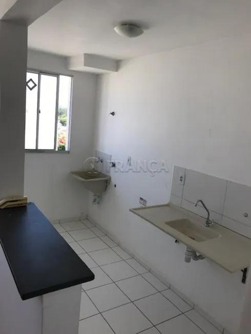 Foto 1 de Apartamento com 2 Quartos à venda, 45m² em Loteamento Villa Branca, Jacareí