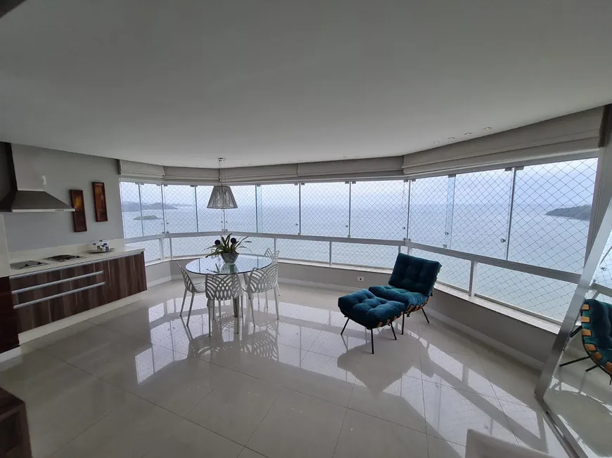 Foto 1 de Apartamento com 4 Quartos para alugar, 222m² em Frente Mar Centro, Balneário Camboriú